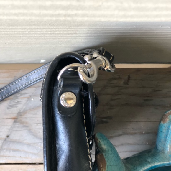 Dooney & Bourke Wristlet - Picture 5 of 5